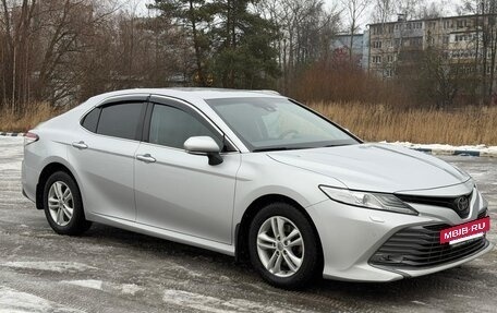 Toyota Camry, 2021 год, 2 070 000 рублей, 7 фотография