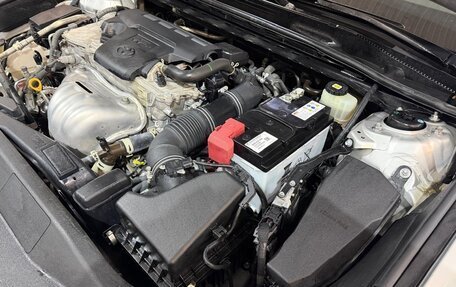 Toyota Camry, 2021 год, 2 070 000 рублей, 11 фотография