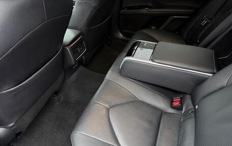 Toyota Camry, 2021 год, 2 070 000 рублей, 23 фотография