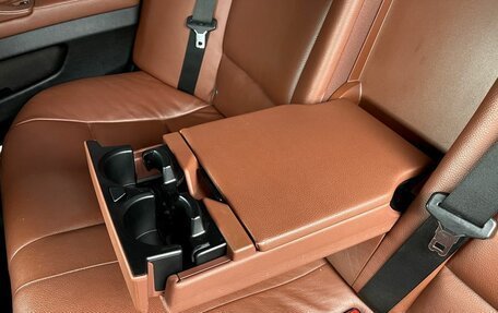 BMW 5 серия, 2011 год, 1 820 000 рублей, 17 фотография