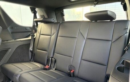 Cadillac Escalade V, 2025 год, 14 872 000 рублей, 27 фотография