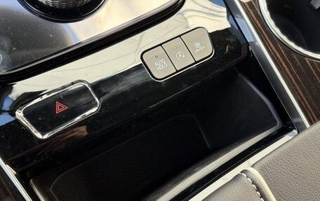 Cadillac Escalade V, 2025 год, 14 872 000 рублей, 23 фотография