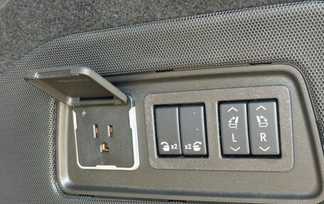 Cadillac Escalade V, 2025 год, 14 872 000 рублей, 31 фотография