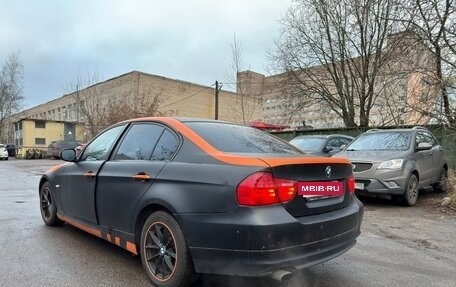 BMW 3 серия, 2011 год, 800 000 рублей, 4 фотография
