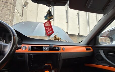 BMW 3 серия, 2011 год, 800 000 рублей, 17 фотография