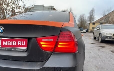 BMW 3 серия, 2011 год, 800 000 рублей, 12 фотография