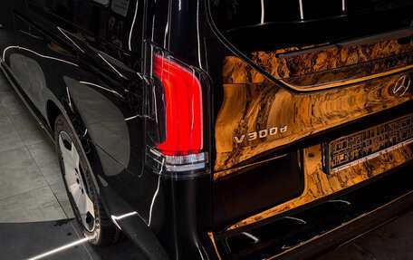 Mercedes-Benz V-Класс, 2025 год, 14 850 000 рублей, 10 фотография