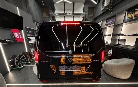 Mercedes-Benz V-Класс, 2025 год, 14 850 000 рублей, 9 фотография