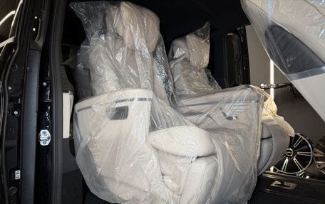 Mercedes-Benz V-Класс, 2025 год, 14 850 000 рублей, 36 фотография