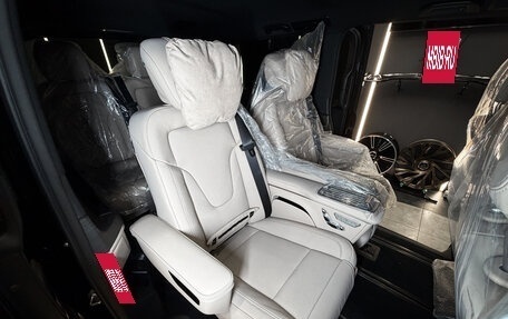 Mercedes-Benz V-Класс, 2025 год, 14 850 000 рублей, 39 фотография