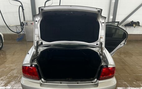 Hyundai Sonata IV рестайлинг, 2005 год, 358 000 рублей, 8 фотография