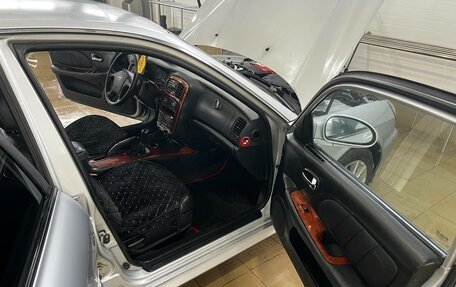 Hyundai Sonata IV рестайлинг, 2005 год, 358 000 рублей, 12 фотография