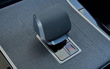 Land Rover Range Rover Velar I, 2024 год, 11 702 000 рублей, 18 фотография