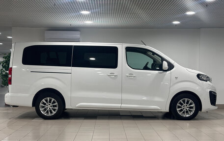 Peugeot Traveller I, 2019 год, 2 470 000 рублей, 8 фотография