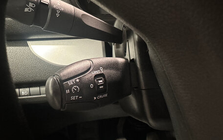 Peugeot Traveller I, 2019 год, 2 470 000 рублей, 22 фотография