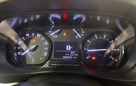 Peugeot Traveller I, 2019 год, 2 470 000 рублей, 21 фотография