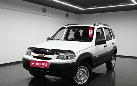 Chevrolet Niva I рестайлинг, 2014 год, 595 000 рублей, 3 фотография