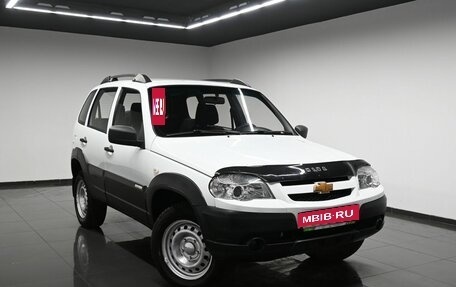 Chevrolet Niva I рестайлинг, 2014 год, 595 000 рублей, 6 фотография