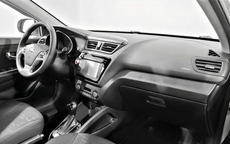 KIA Rio III рестайлинг, 2016 год, 860 000 рублей, 11 фотография