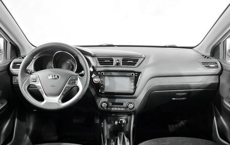 KIA Rio III рестайлинг, 2016 год, 860 000 рублей, 5 фотография