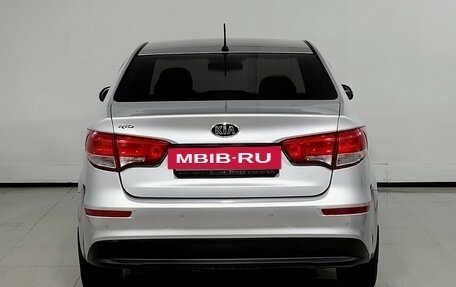 KIA Rio III рестайлинг, 2016 год, 860 000 рублей, 3 фотография