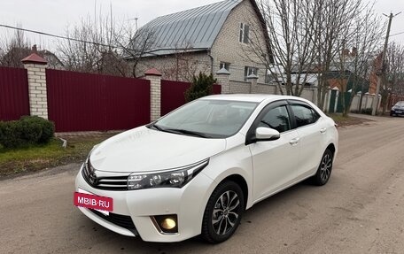 Toyota Corolla, 2015 год, 1 350 000 рублей, 3 фотография
