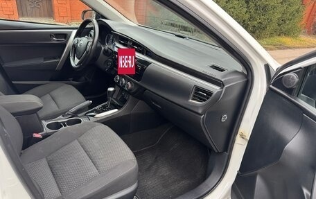 Toyota Corolla, 2015 год, 1 350 000 рублей, 13 фотография