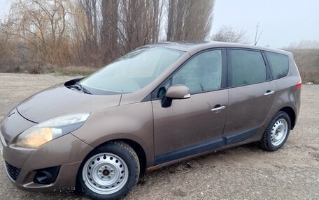 Renault Scenic III, 2009 год, 730 000 рублей, 1 фотография