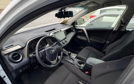 Toyota RAV4, 2014 год, 2 050 000 рублей, 11 фотография