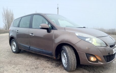 Renault Scenic III, 2009 год, 730 000 рублей, 3 фотография