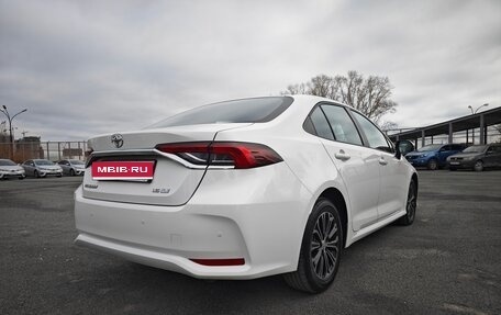 Toyota Corolla, 2022 год, 2 399 000 рублей, 5 фотография