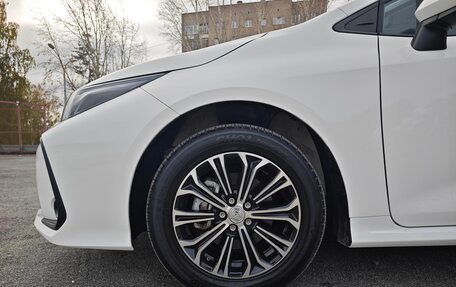 Toyota Corolla, 2022 год, 2 399 000 рублей, 13 фотография