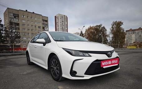 Toyota Corolla, 2022 год, 2 399 000 рублей, 7 фотография