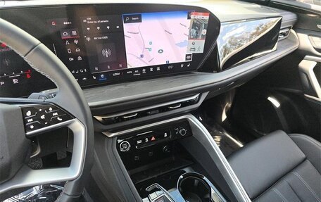 Audi Q5, 2025 год, 8 040 000 рублей, 23 фотография