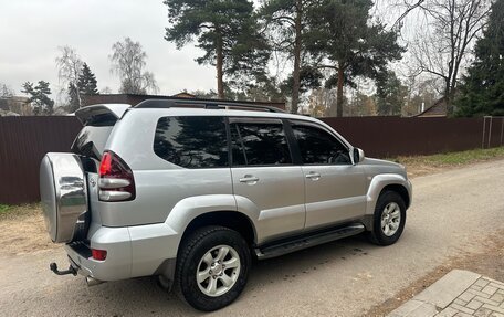 Toyota Land Cruiser Prado 120 рестайлинг, 2005 год, 1 800 000 рублей, 10 фотография