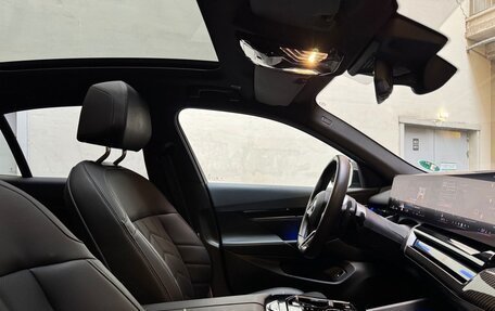 BMW 5 серия, 2023 год, 7 400 000 рублей, 7 фотография