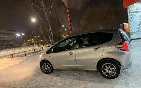 Honda Fit III, 2009 год, 490 000 рублей, 3 фотография