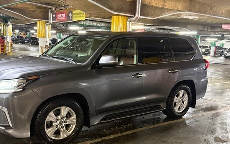 Lexus LX III, 2016 год, 5 200 000 рублей, 2 фотография