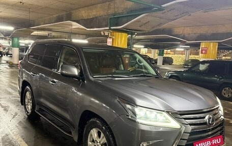 Lexus LX III, 2016 год, 5 200 000 рублей, 7 фотография