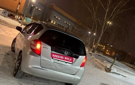 Honda Fit III, 2009 год, 490 000 рублей, 2 фотография