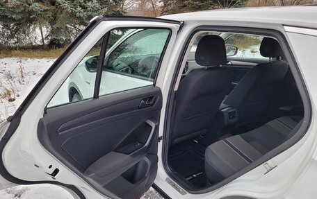 Volkswagen T-Roc I, 2020 год, 2 050 000 рублей, 25 фотография