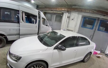 Volkswagen Jetta VI, 2014 год, 900 000 рублей, 6 фотография