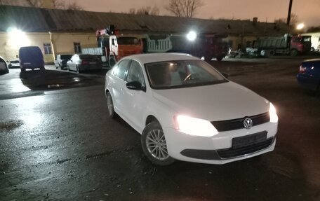 Volkswagen Jetta VI, 2014 год, 900 000 рублей, 8 фотография