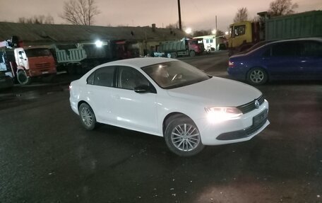 Volkswagen Jetta VI, 2014 год, 900 000 рублей, 14 фотография
