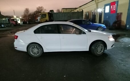 Volkswagen Jetta VI, 2014 год, 900 000 рублей, 13 фотография