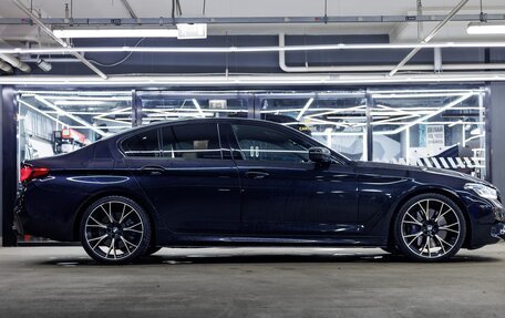 BMW 5 серия, 2018 год, 5 600 000 рублей, 8 фотография