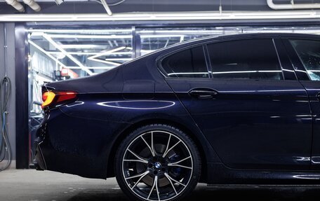 BMW 5 серия, 2018 год, 5 600 000 рублей, 11 фотография