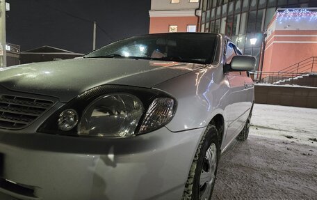 Toyota Allex i рестайлинг, 2002 год, 630 000 рублей, 4 фотография