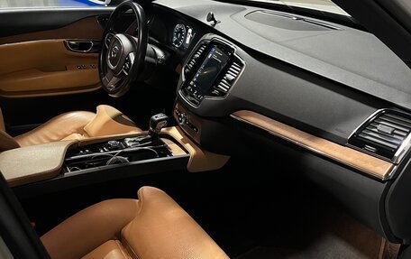 Volvo XC90 II рестайлинг, 2018 год, 4 300 000 рублей, 9 фотография