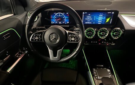 Mercedes-Benz GLA, 2020 год, 4 000 000 рублей, 9 фотография